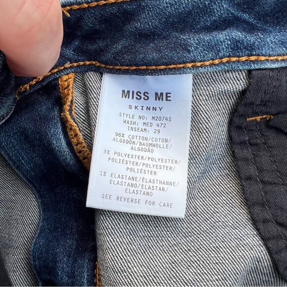 Miss Me Aztec Embroidered Distressed Skinny Medium Wash Blue Denim Jeans 30 NWT - Picture 5 of 8